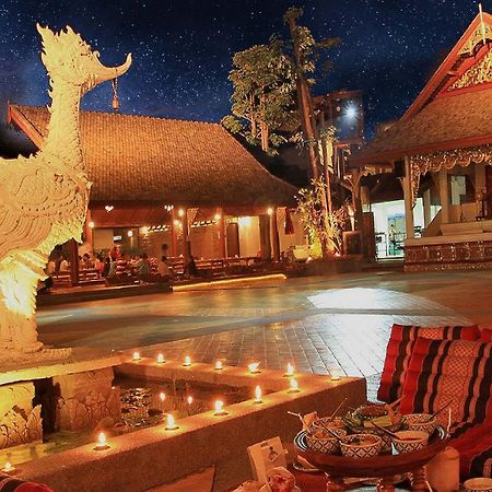 Oyo 677 Le Loftel Hostel Chiang Mai Eksteriør bilde