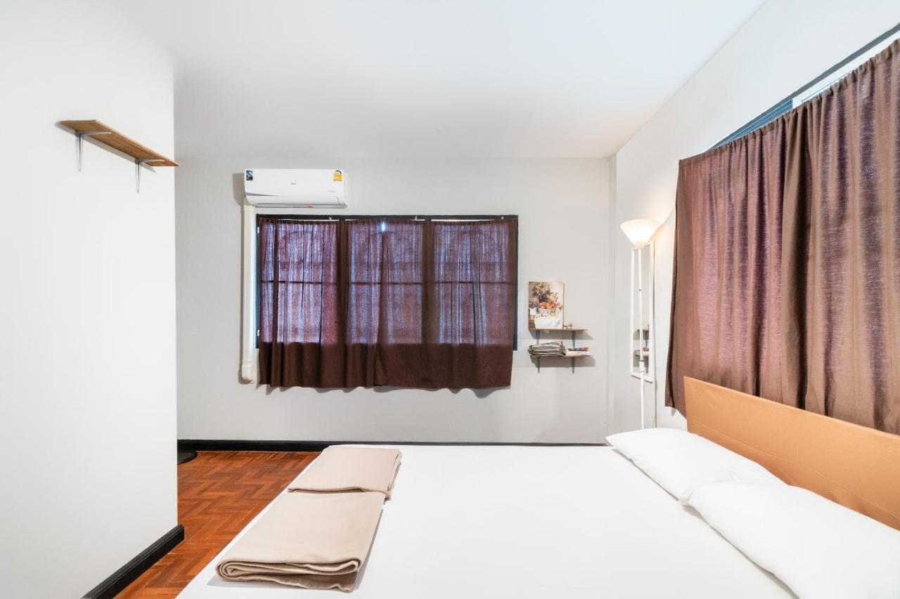 Oyo 677 Le Loftel Hostel Chiang Mai Eksteriør bilde